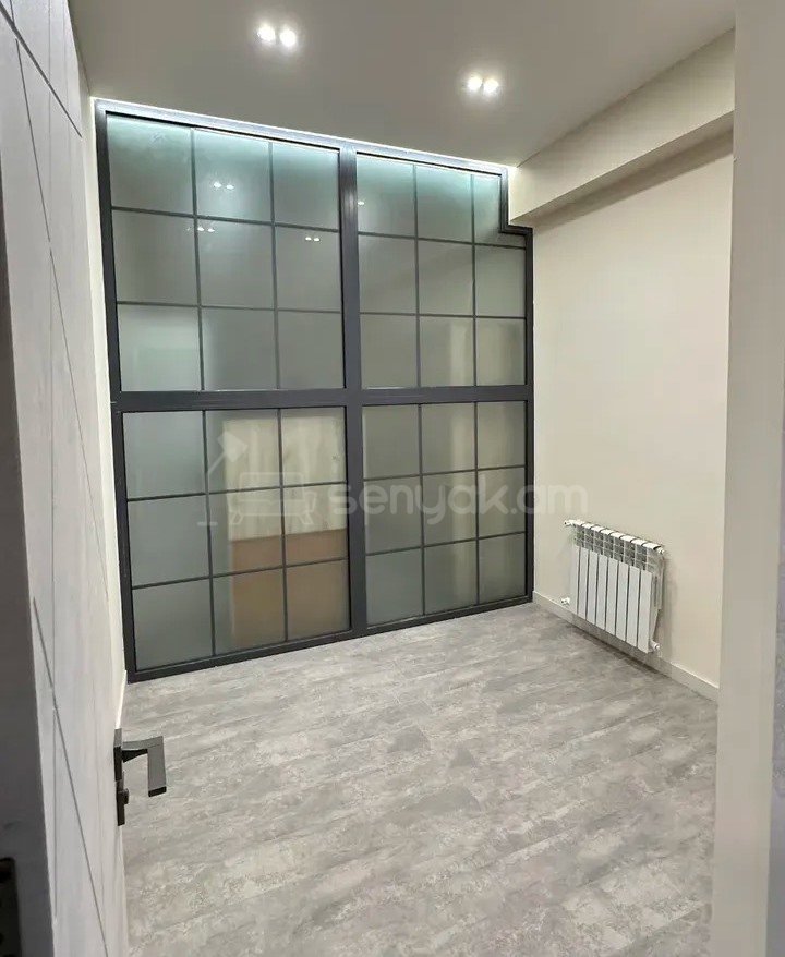 3 Սենյականոց Բնակարան Նորակառույցում, 75քմ, 16/18 հարկ, Կապիտալ Վերանորոգված