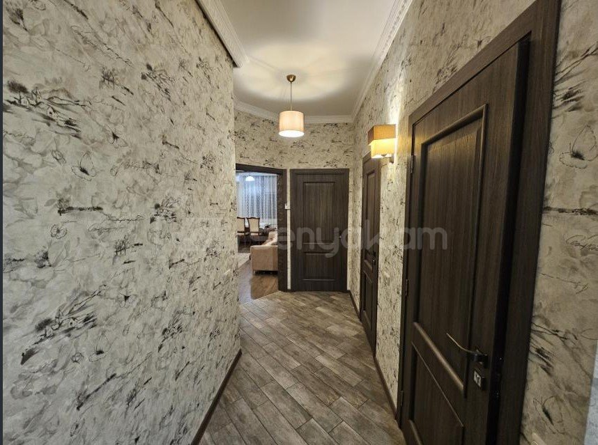 3 Սենյականոց Բնակարան, 77քմ, 2/12 հարկ, Կապիտալ Վերանորոգված