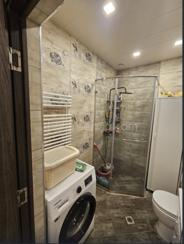 3 Սենյականոց Բնակարան, 77քմ, 2/12 հարկ, Կապիտալ Վերանորոգված