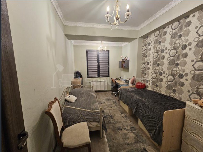 3 Սենյականոց Բնակարան, 77քմ, 2/12 հարկ, Կապիտալ Վերանորոգված