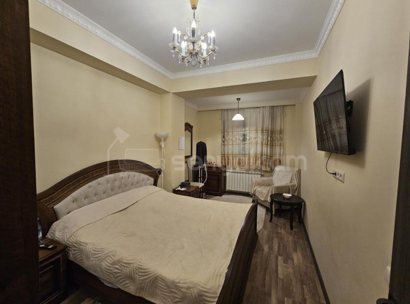 3 Սենյականոց Բնակարան, 77քմ, 2/12 հարկ, Կապիտալ Վերանորոգված