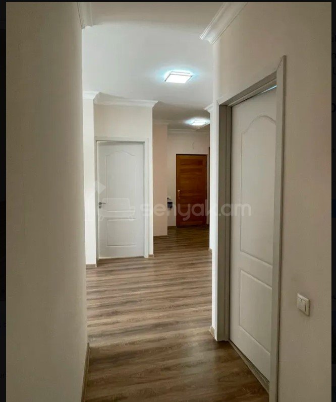 2 Սենյականոց Բնակարան Նորակառույցում, 85քմ, 3/13 հարկ, Կապիտալ Վերանորոգված