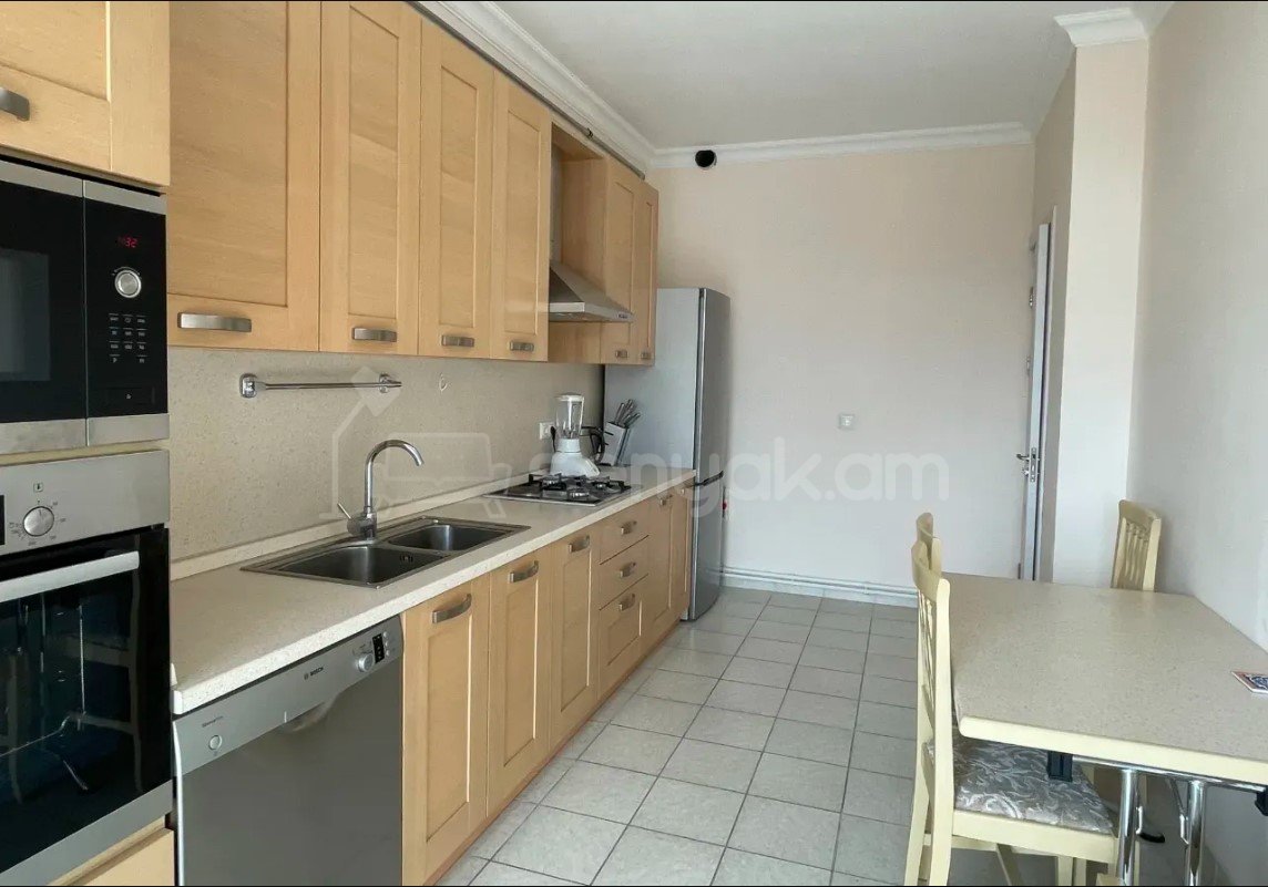 2 Սենյականոց Բնակարան Նորակառույցում, 85քմ, 3/13 հարկ, Կապիտալ Վերանորոգված