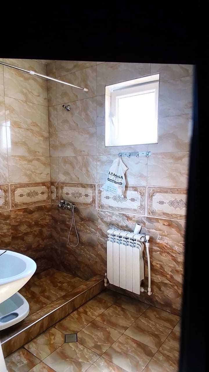 2 Սենյականոց Բնակարան, 65քմ, 9/10 հարկ, Նորմալ Վիճակում, Մասամբ Կահավորված