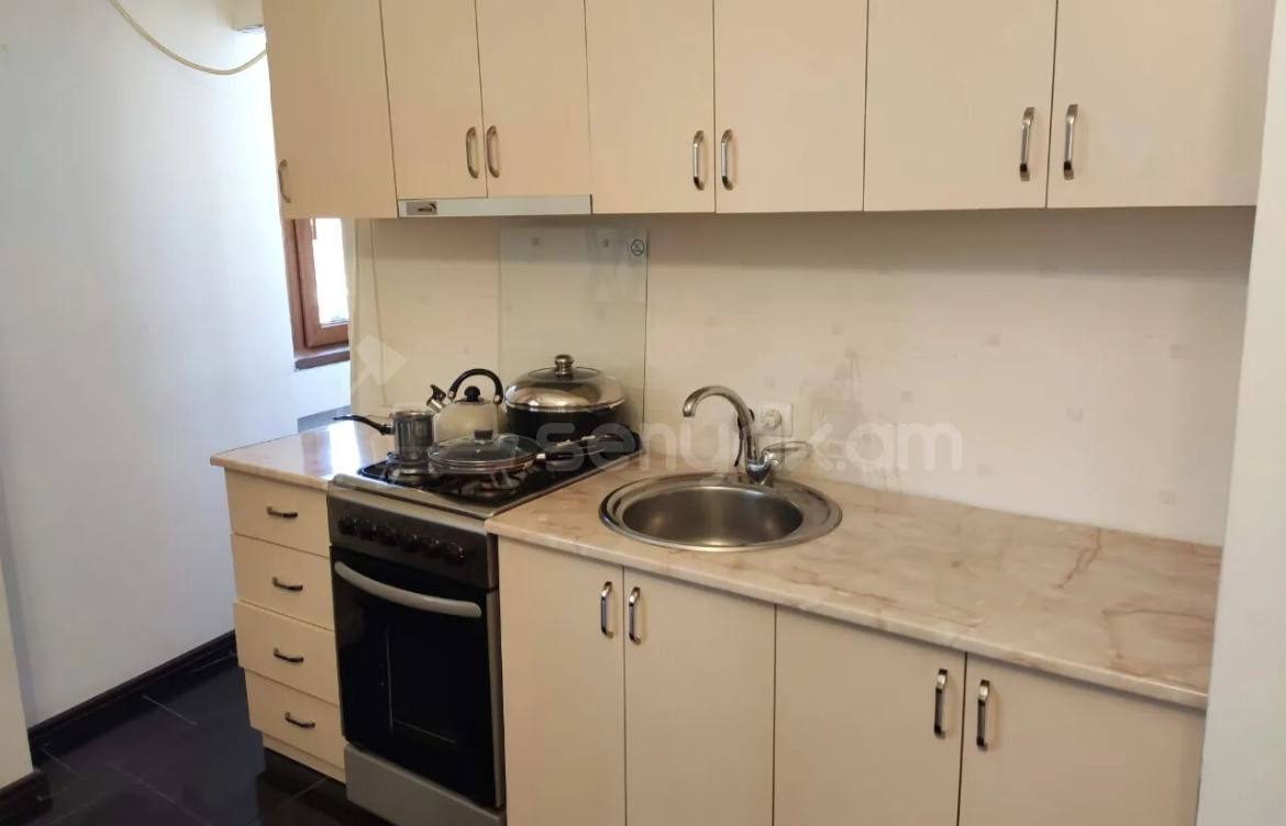 3 Սենյականոց Բնակարան, 58քմ, 2/4 հարկ, Կապիտալ Վերանորոգված