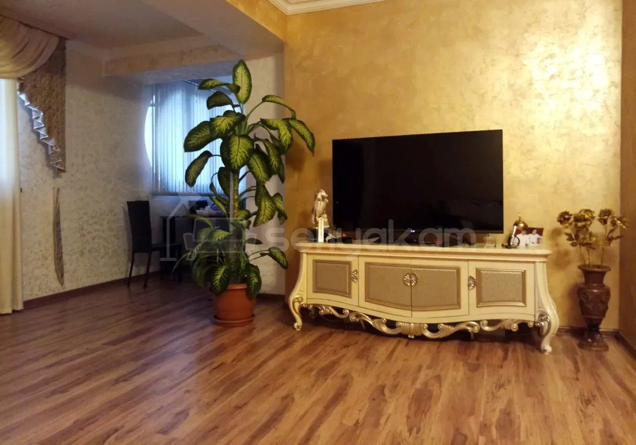 3 Սենյականոց Բնակարան, 95քմ, 14/16 հարկ, Կապիտալ Վերանորոգված