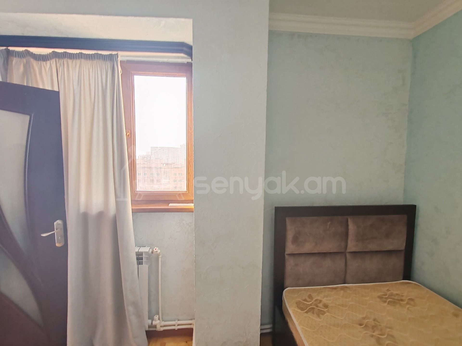 3 Սենյականոց Բնակարան, 70քմ, 7/10 հարկ, Նորմալ Վիճակում, Կահավորված