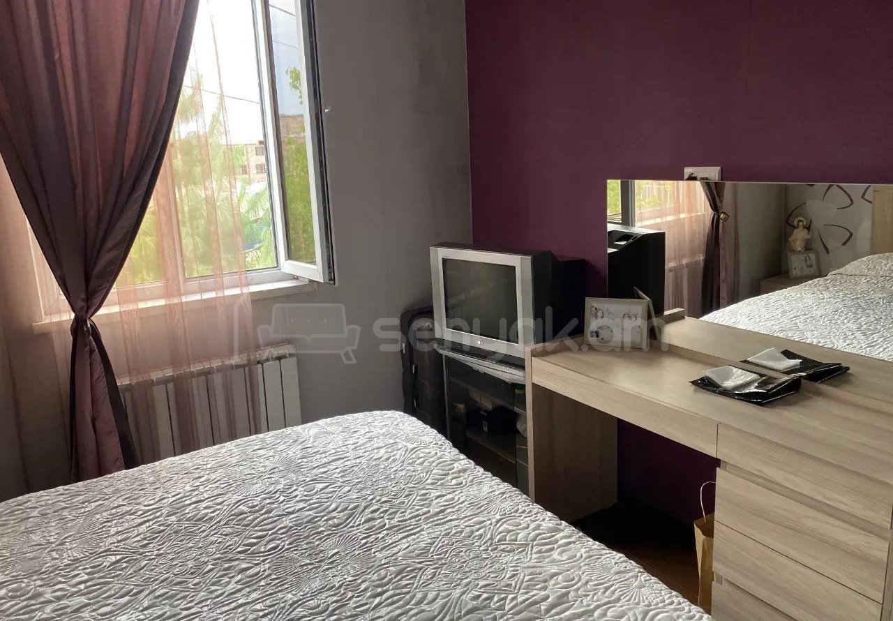 4 Սենյականոց Սեփական Տուն, 420քմ, Կապիտալ Վերանորոգված