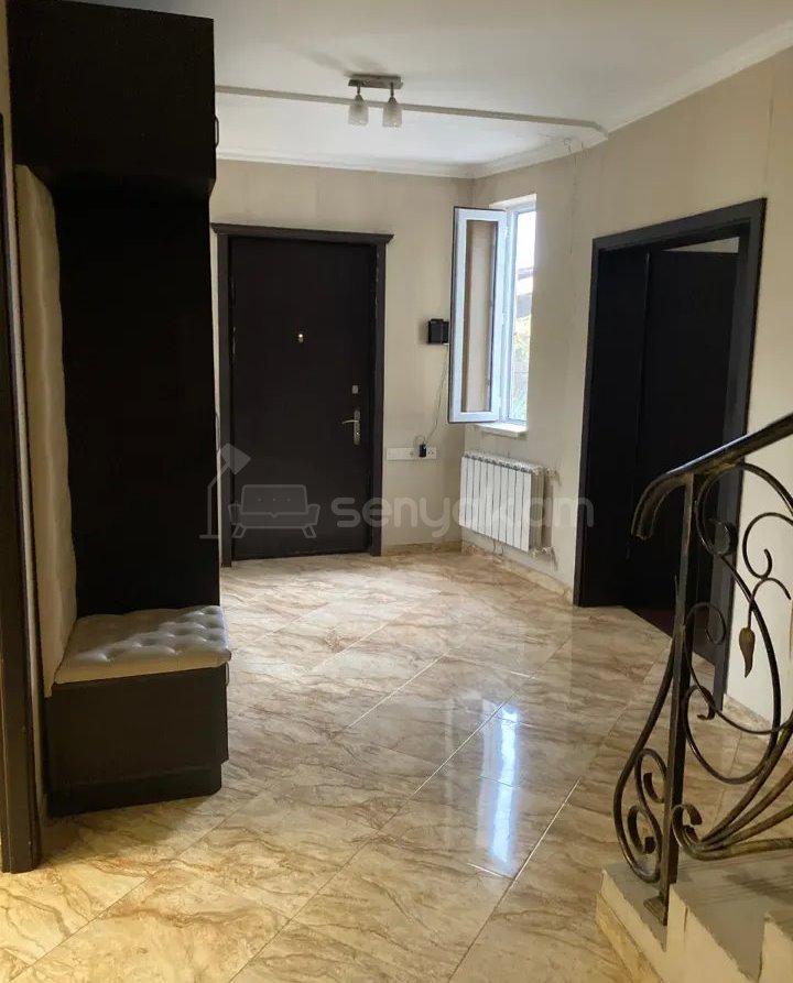 4 Սենյականոց Սեփական Տուն, 420քմ, Կապիտալ Վերանորոգված