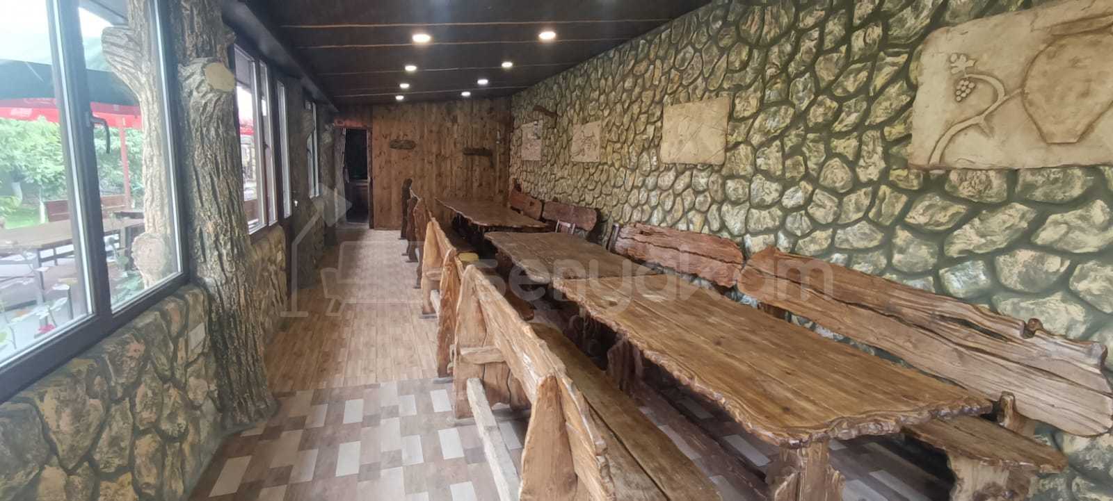 6 Սենյականոց Ամառանոց, 200քմ, Կահավորված, Լողավազանով, Ավտոտնակով