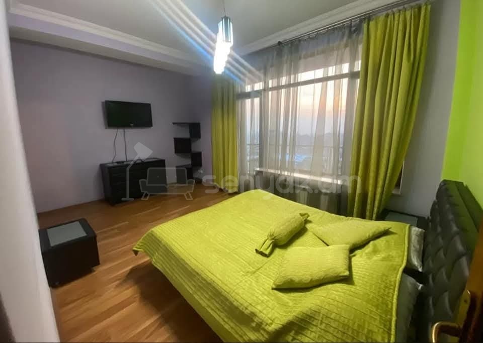 6 Սենյականոց Շքեղ Առանձնատուն, 300քմ, Կահավորված, Լողավազանով, Ավտոտնակով