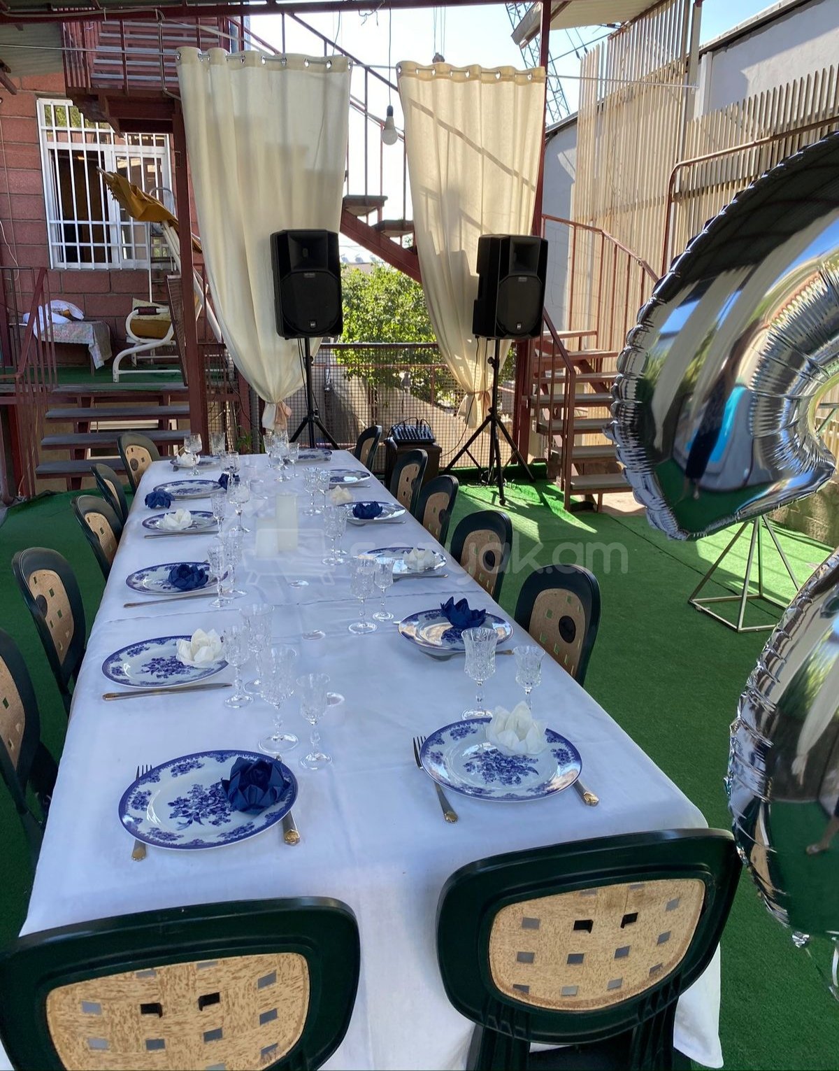 5 Սենյականոց Շքեղ Առանձնատուն, 200քմ, Կահավորված, Լողավազանով, Ավտոտնակով