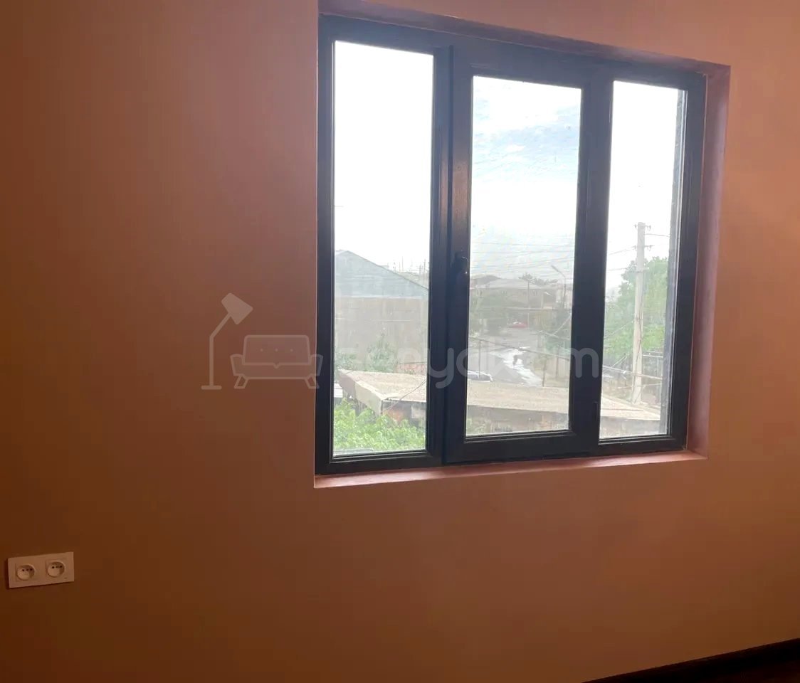 3 Սենյականոց Սեփական Տուն, 130քմ, Կապիտալ Վերանորոգված, Ավտոտնակով