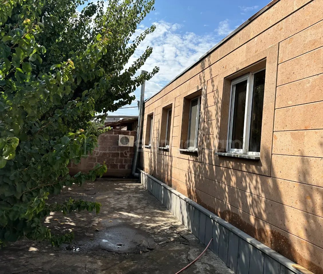 5 Սենյականոց Սեփական Տուն, 195քմ, Կապիտալ Վերանորոգված