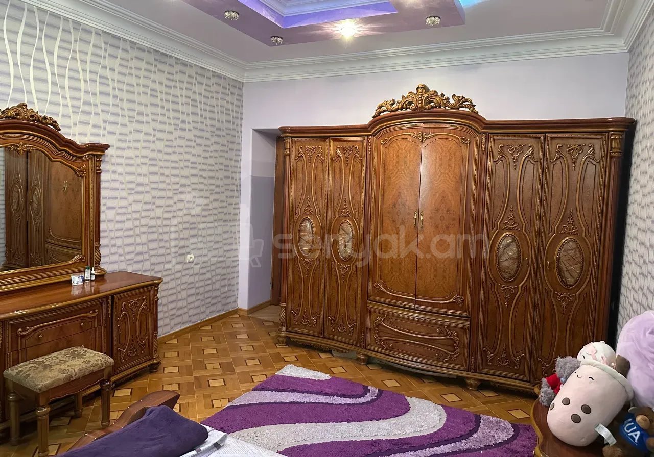 5 Սենյականոց Սեփական Տուն, 195քմ, Կապիտալ Վերանորոգված