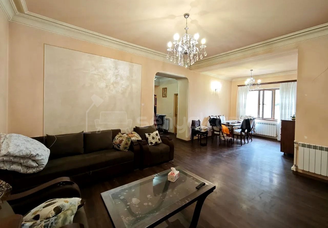 6 Սենյականոց Սեփական Տուն, 185քմ, Կապիտալ Վերանորոգված