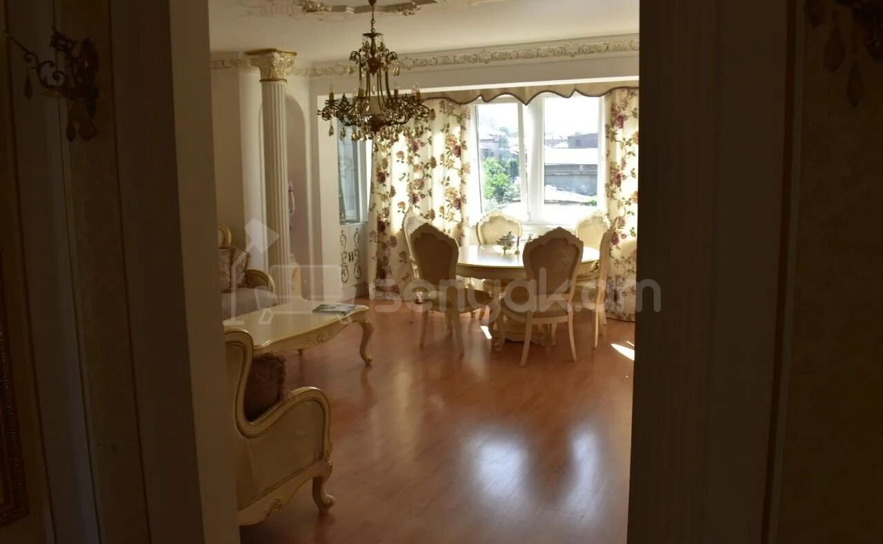 3 Սենյականոց Բնակարան, 73քմ, 6/9 հարկ, Կապիտալ Վերանորոգված