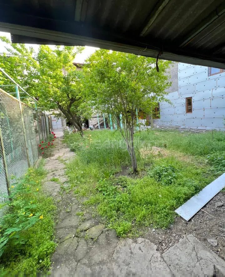 8 Սենյականոց Սեփական Տուն, 370քմ, Կապիտալ Վերանորոգված, Ավտոտնակով