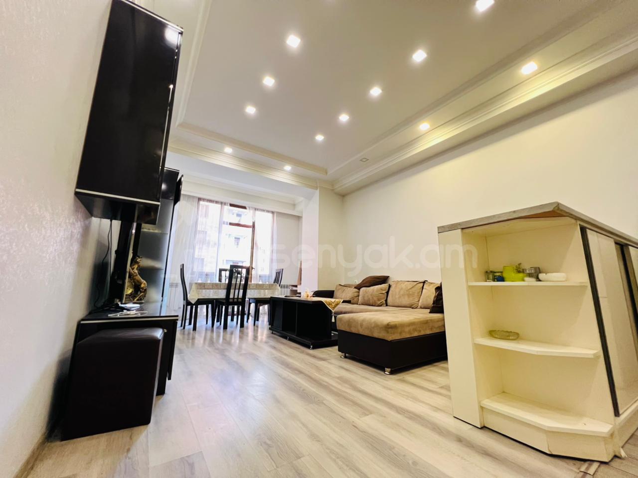 3 Սենյականոց Բնակարան Նորակառույցում, 88քմ, 5/8 հարկ, Կապիտալ Վերանորոգված, Կահավորված