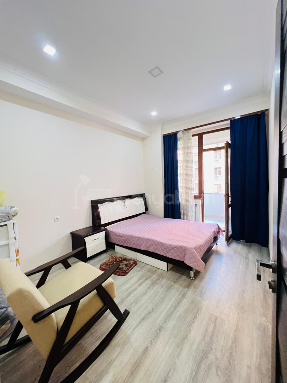 3 Սենյականոց Բնակարան Նորակառույցում, 88քմ, 5/8 հարկ, Կապիտալ Վերանորոգված, Կահավորված