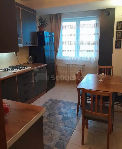 4 Սենյականոց Բնակարան, 75քմ, 9/13 հարկ, Կապիտալ Վերանորոգված