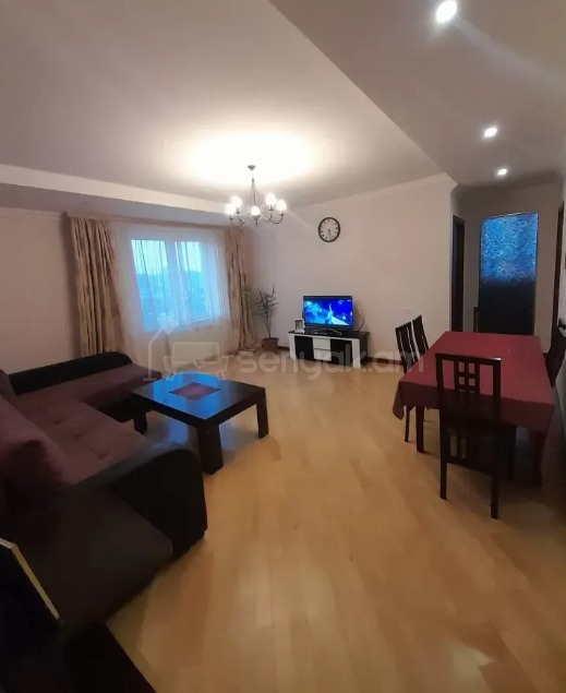 4 Սենյականոց Բնակարան, 75քմ, 9/13 հարկ, Կապիտալ Վերանորոգված