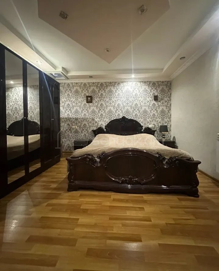 5 Սենյականոց Սեփական Տուն, 200քմ, Կապիտալ Վերանորոգված