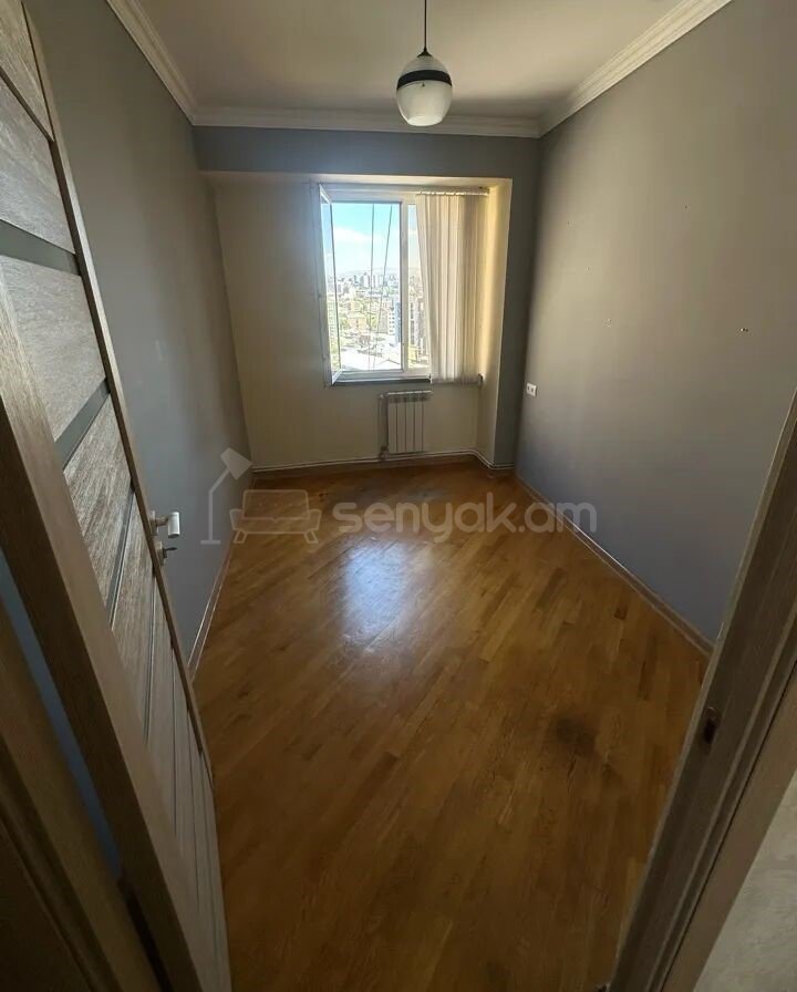 4 Սենյականոց Բնակարան, 85քմ, 8/9 հարկ, Կապիտալ Վերանորոգված