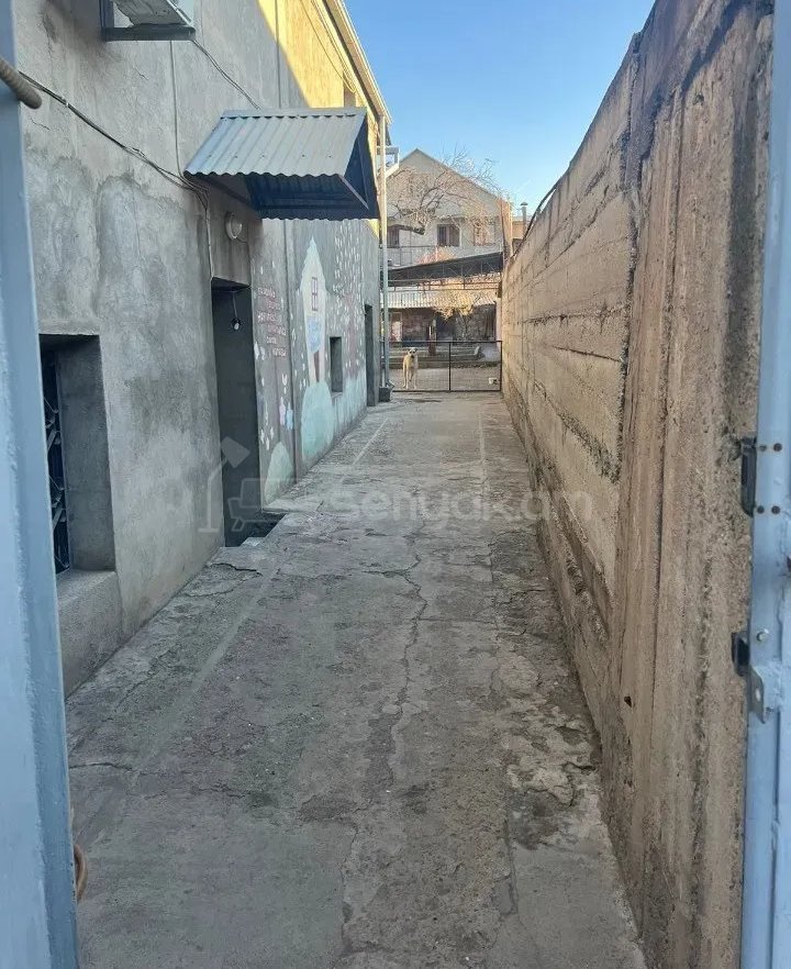 4 Սենյականոց Սեփական Տուն, 183քմ, Կապիտալ Վերանորոգված, Ավտոտնակով