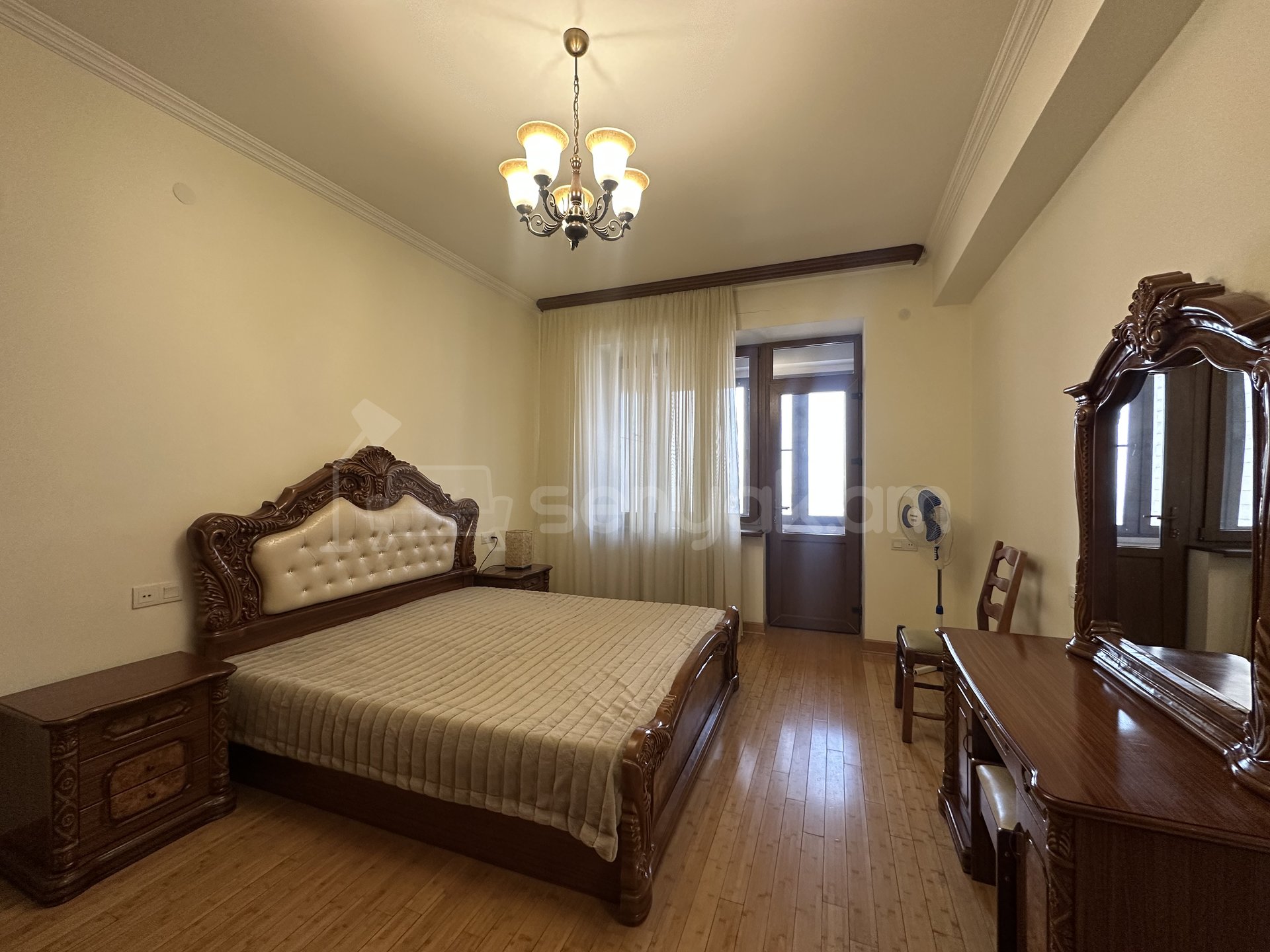 2 Սենյականոց Բնակարան Նորակառույցում, 76քմ, 11/15 հարկ, Դիզայներական Վերանորոգված, Կահավորված