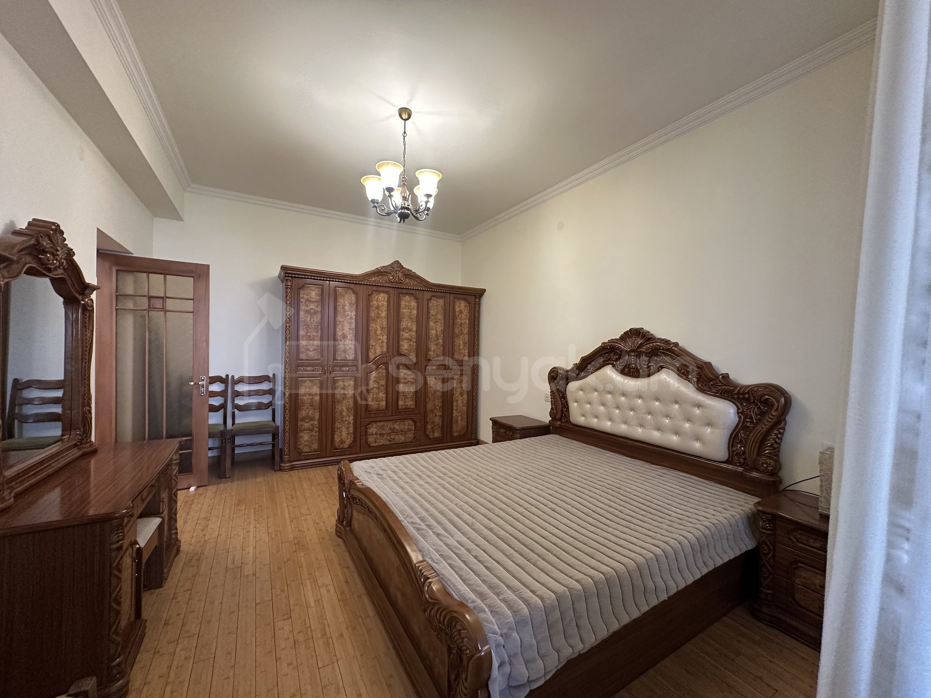 2 Սենյականոց Բնակարան Նորակառույցում, 76քմ, 11/15 հարկ, Դիզայներական Վերանորոգված, Կահավորված