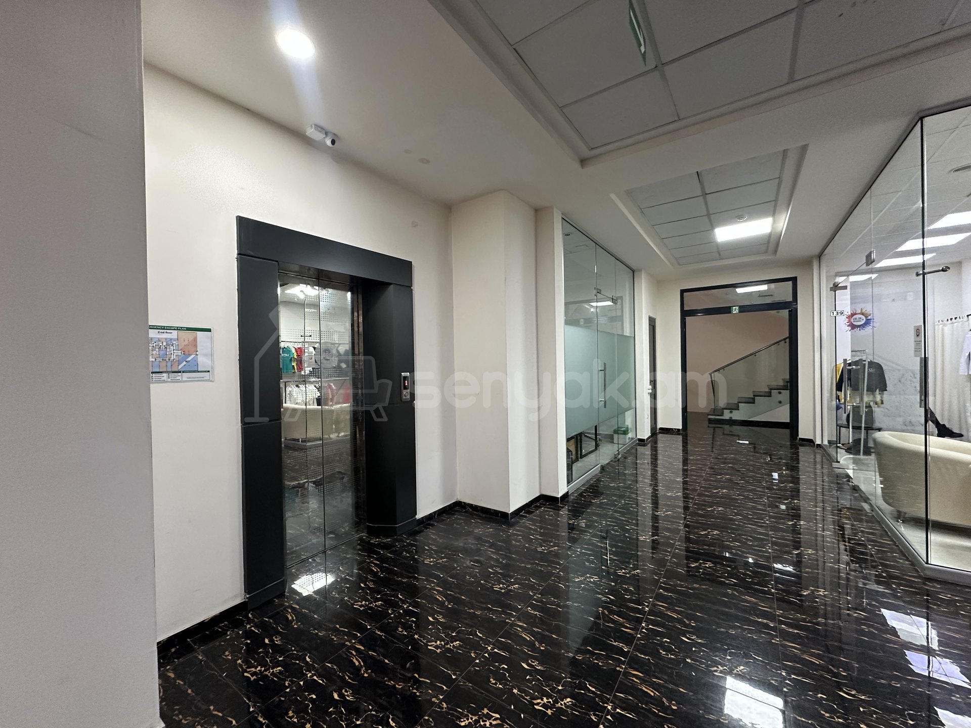 Օֆիսային Տարածք, 39քմ, Կապիտալ Վերանորոգված