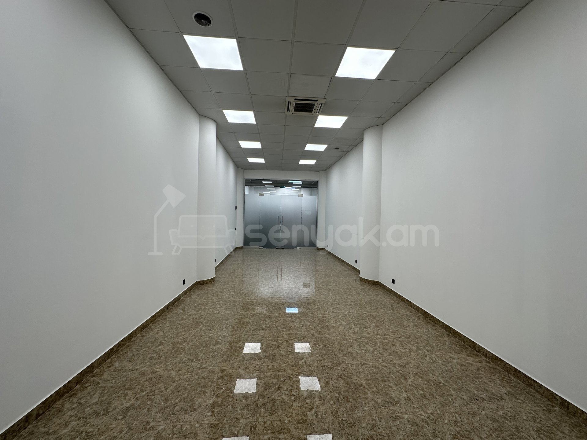 Օֆիսային Տարածք, 39քմ, Կապիտալ Վերանորոգված