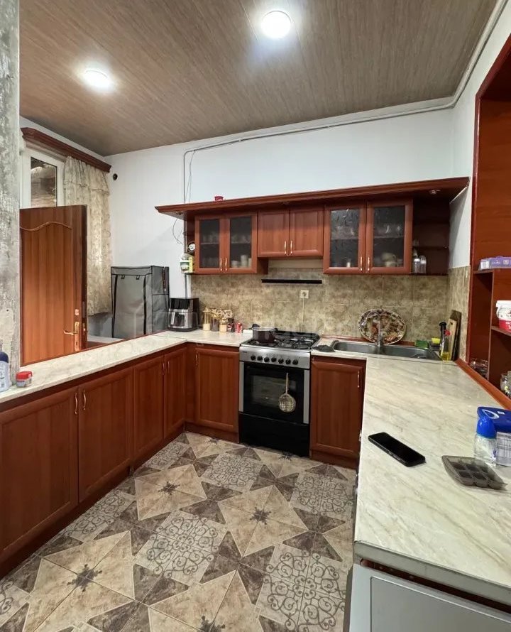 6 Սենյականոց Սեփական Տուն, 200քմ, Կապիտալ Վերանորոգված, Ավտոտնակով