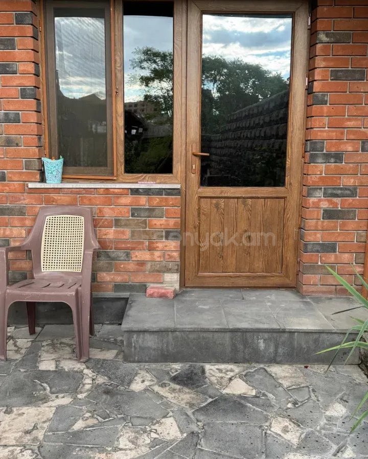 6 Սենյականոց Սեփական Տուն, 200քմ, Կապիտալ Վերանորոգված, Ավտոտնակով