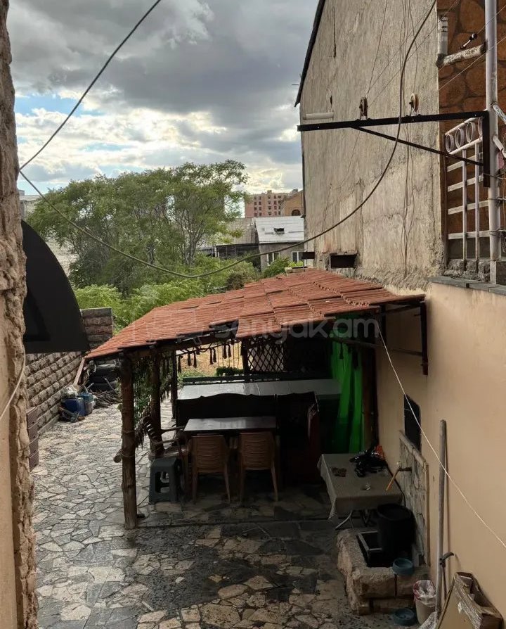 6 Սենյականոց Սեփական Տուն, 200քմ, Կապիտալ Վերանորոգված, Ավտոտնակով