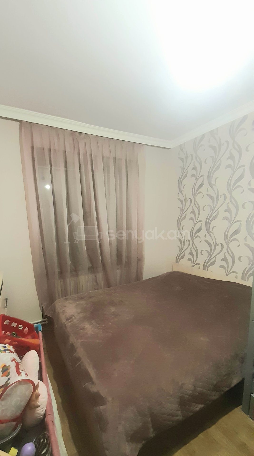 2 Սենյականոց Բնակարան Քարե Շենքում, 60քմ, 5/5 հարկ, Կապիտալ Վերանորոգված, Կահավորված, Արևկող