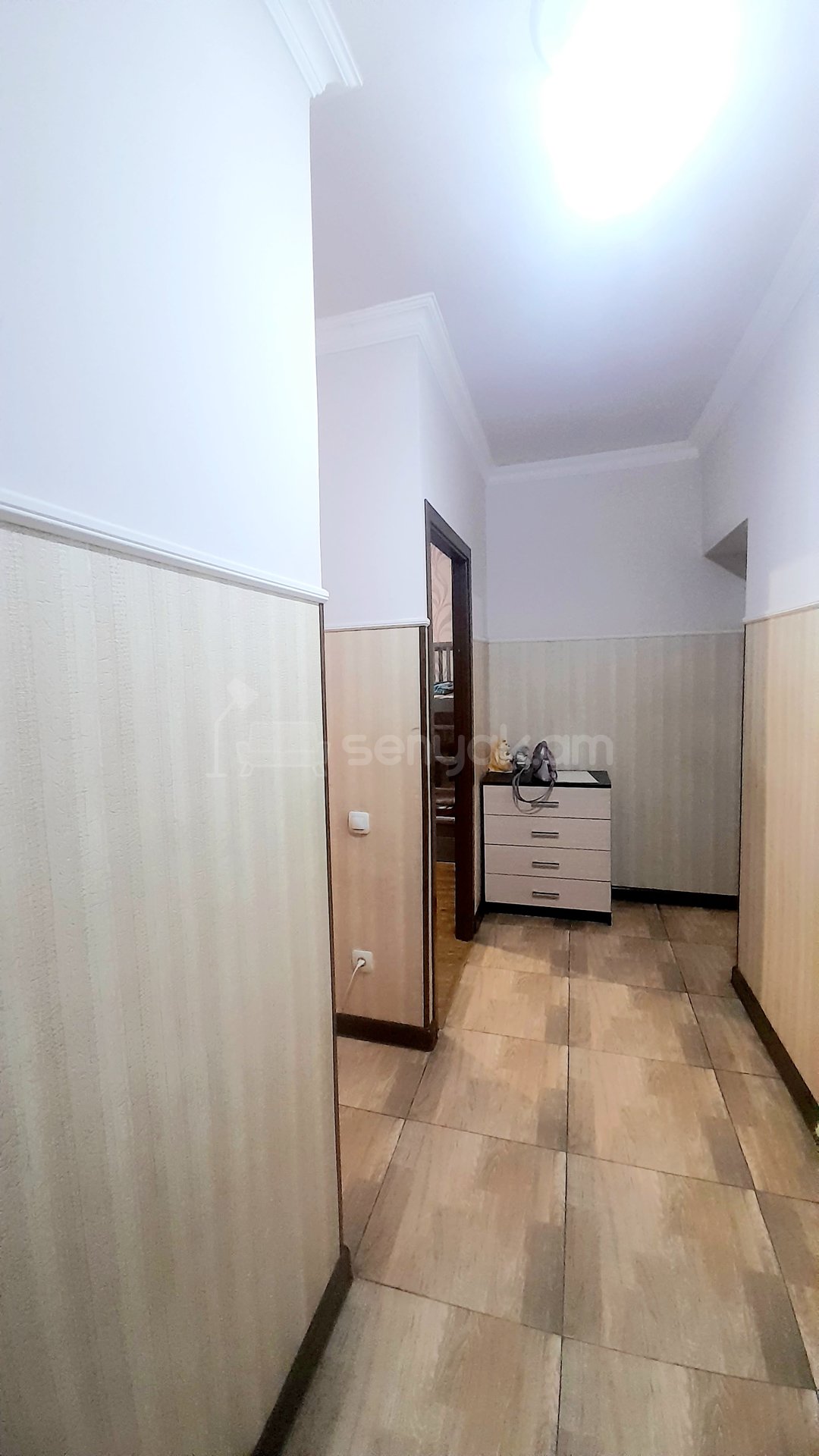 2 Սենյականոց Բնակարան Քարե Շենքում, 60քմ, 5/5 հարկ, Կապիտալ Վերանորոգված, Կահավորված, Արևկող