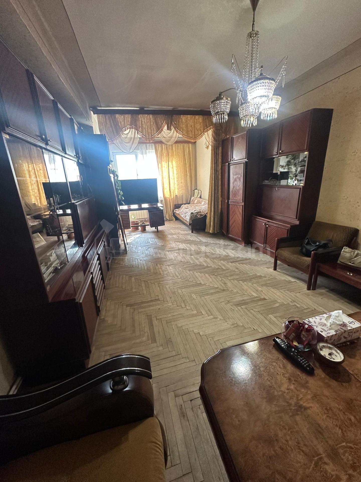 2 Սենյականոց Բնակարան, 65քմ, 5/9 հարկ, Պետական Վիճակում