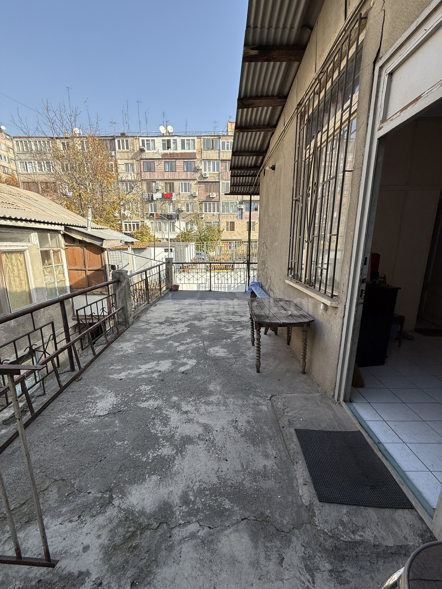 3 Սենյականոց Սեփական Տուն, 100քմ, Կոսմետիկ Վերանորոգված, Ավտոտնակով