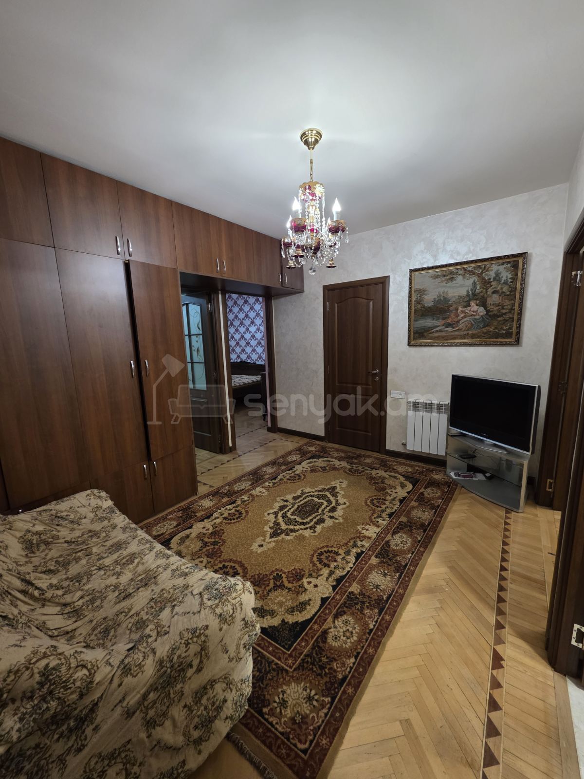 3 Սենյականոց Բնակարան Քարե Շենքում, 90քմ, 2/5 հարկ, Կապիտալ Վերանորոգված, Կահավորված, Արևկող