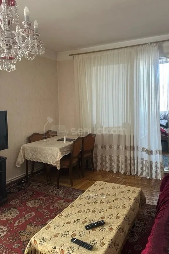 3 Սենյականոց Բնակարան, 67քմ, 6/9 հարկ, Պետական Վիճակում