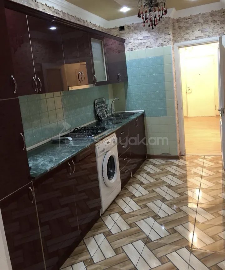 3 Սենյականոց Բնակարան, 78քմ, 3/9 հարկ, Կապիտալ Վերանորոգված, Կահավորված, Արևկող