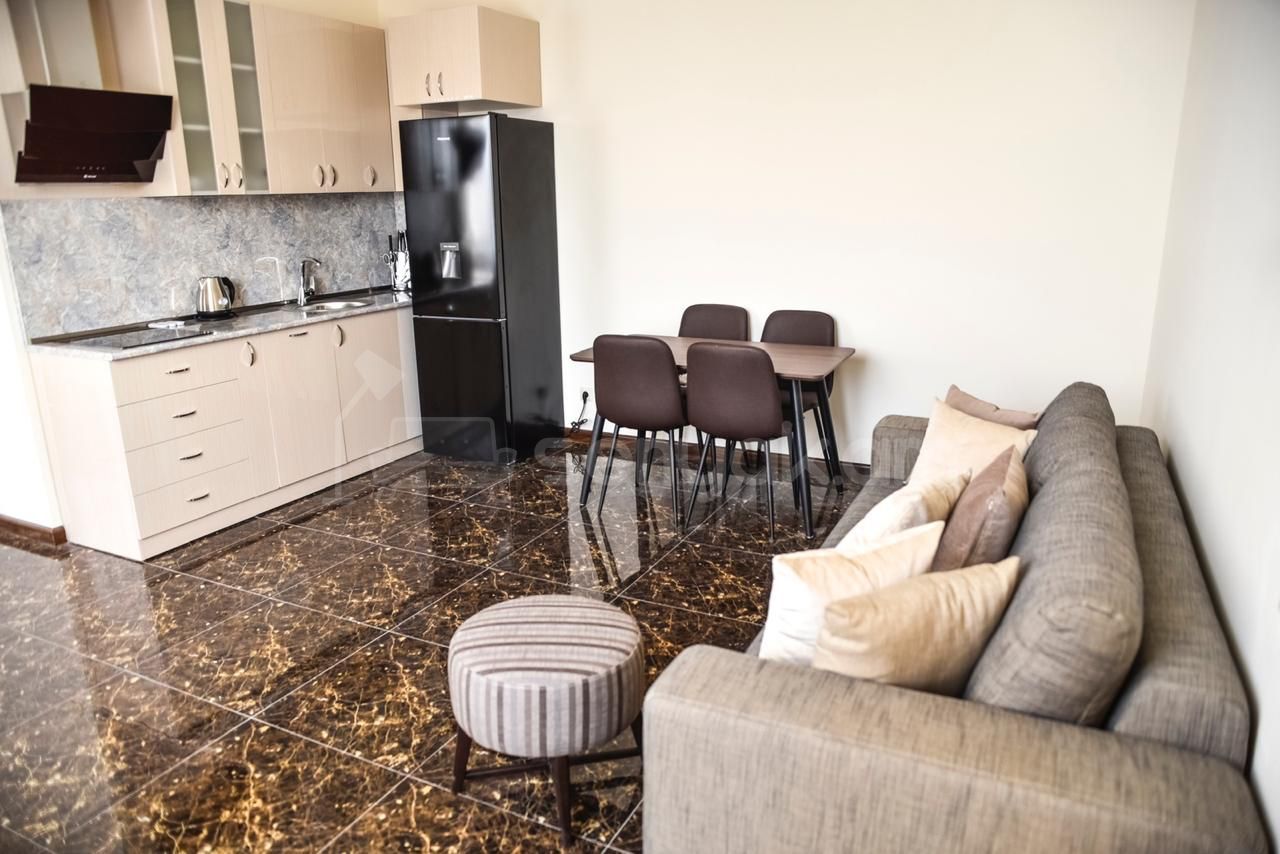 2 Սենյականոց Բնակարան Նորակառույցում, 55քմ, 9/12 հարկ, Դիզայներական Վերանորոգված