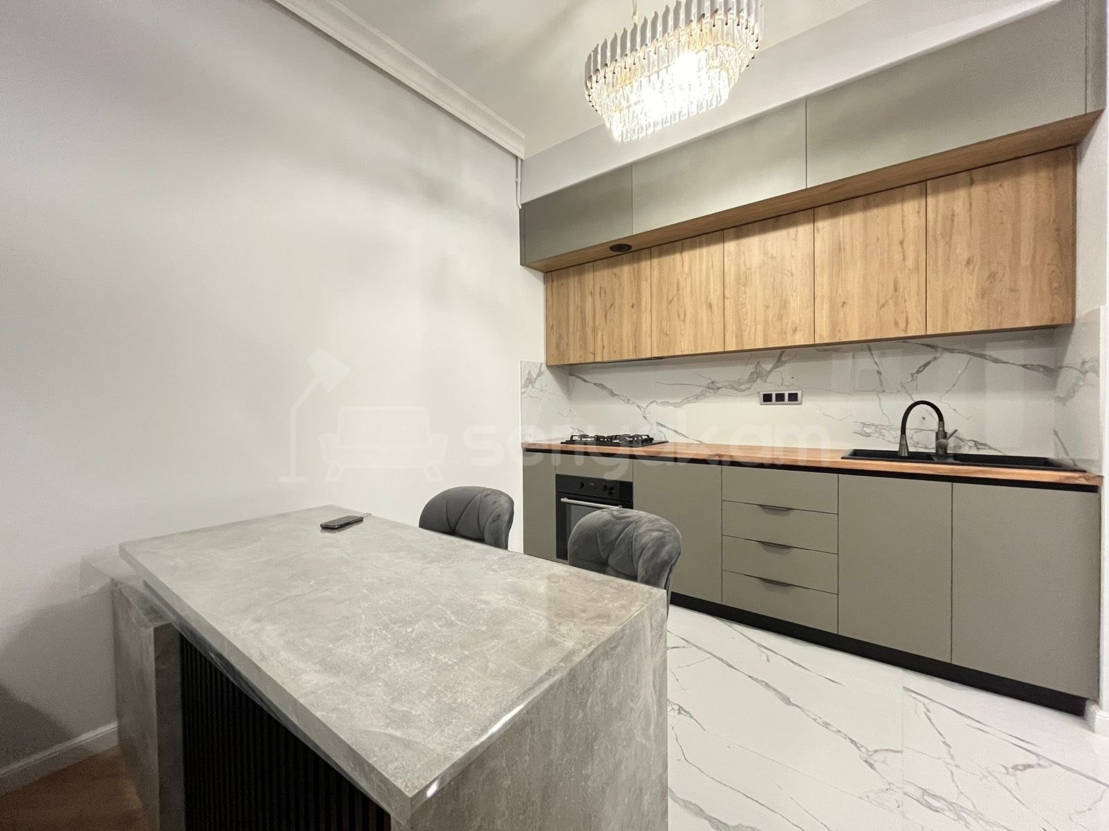 3 Սենյականոց Բնակարան Նորակառույցում, 75քմ, 2/14 հարկ, Դիզայներական Վերանորոգված, Կահավորված, Արևկող