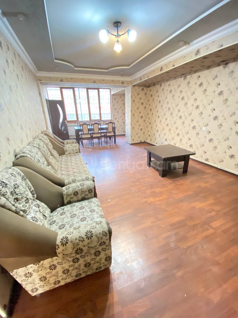 3 Սենյականոց Բնակարան, 98քմ, 2/9 հարկ, Կապիտալ Վերանորոգված, Կահավորված