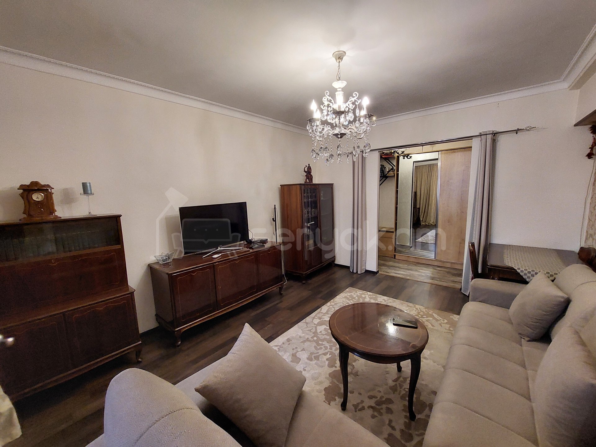 2 Սենյականոց Բնակարան, 75քմ, 7/8 հարկ, Կապիտալ Վերանորոգված, Կահավորված, Արևկող