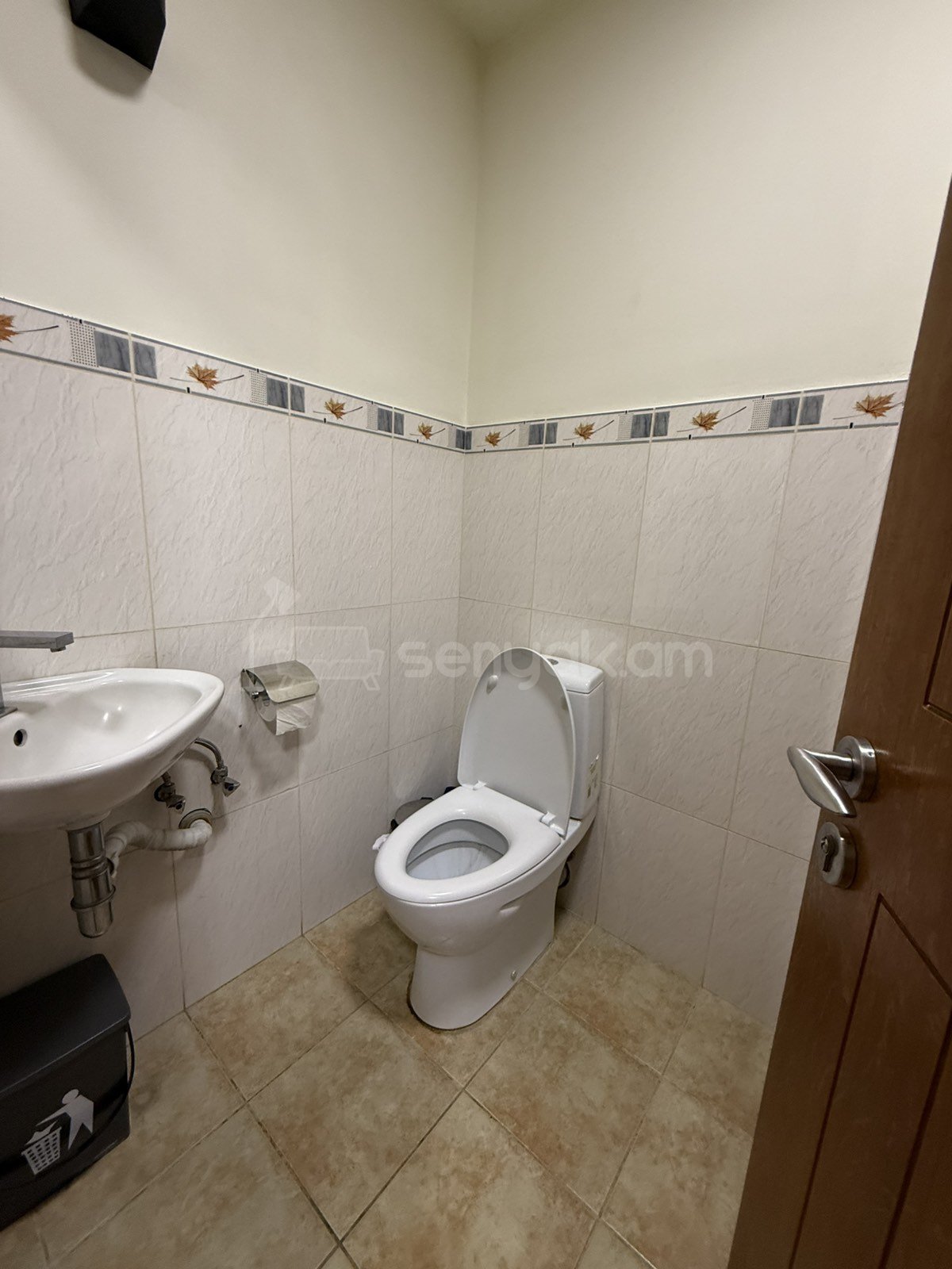 3 Սենյականոց Բնակարան, 137քմ, 3/6 հարկ, Կապիտալ Վերանորոգված, Կահավորված, Արևկող