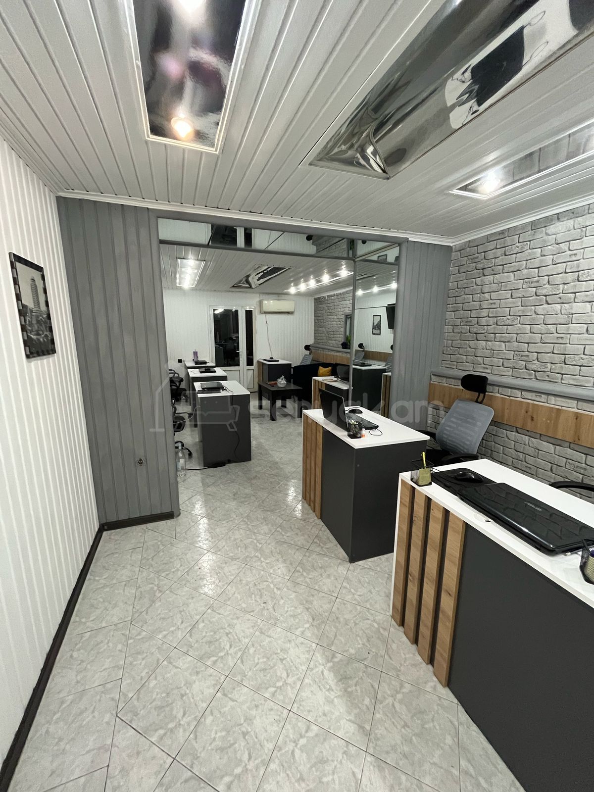 Օֆիսային Տարածք, 56քմ, Կապիտալ Վերանորոգված