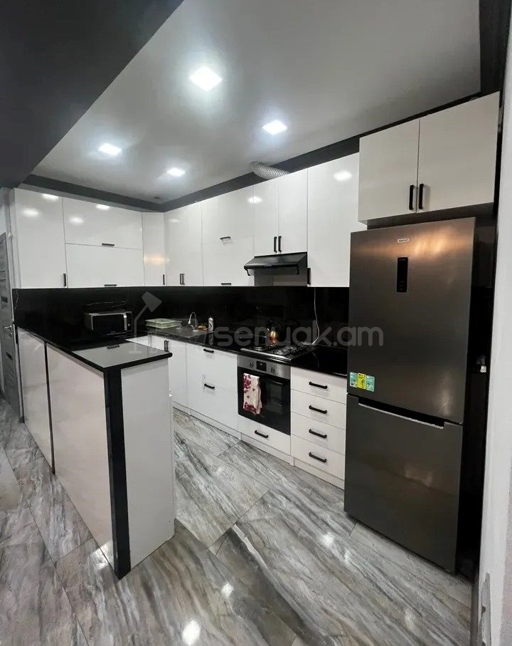 2 Սենյականոց Բնակարան Նորակառույցում, 75քմ, 8/11 հարկ, Կապիտալ Վերանորոգված